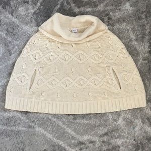 💥 3/$30 Old Navy Cream Kids’ Poncho